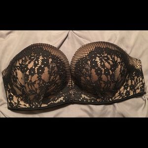 Victoria Secret Bombshell strapless lace bra 34C